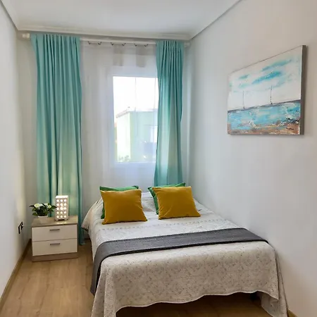 Cozy In Valencia! Wi-fi ! Apartamento *